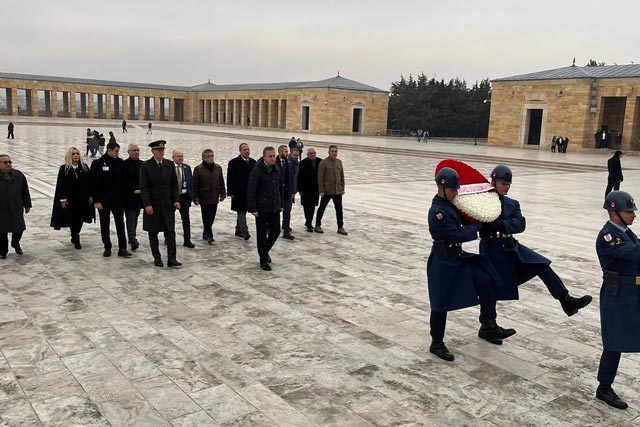 Fenerbahçeli Sağlık Çalışanları Derneği Anıtkabir Ziyareti